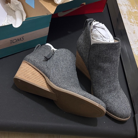 TOMS Women's Charcoal Ankle Booties - Picture 2 of 3